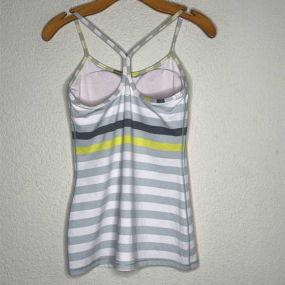Lululemon Racerback Woman's Power Y Tank Top Shirt Striped Yellow Sz 6 - Picture 5 of 5